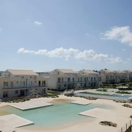 Almare - Sea View Terrace & Pool, Marzamemi