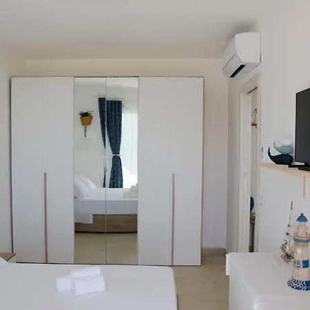 Apartament Almare - Sea View Terrace & Pool, *