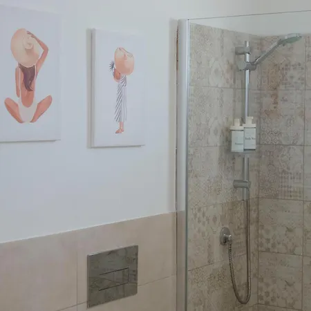 Almare - Sea View Terrace & Pool, Apartamento Marzamemi