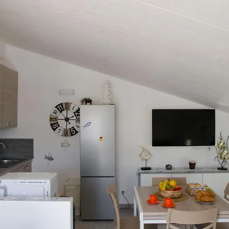 Almare - Sea View Terrace & Pool, Apartamento *